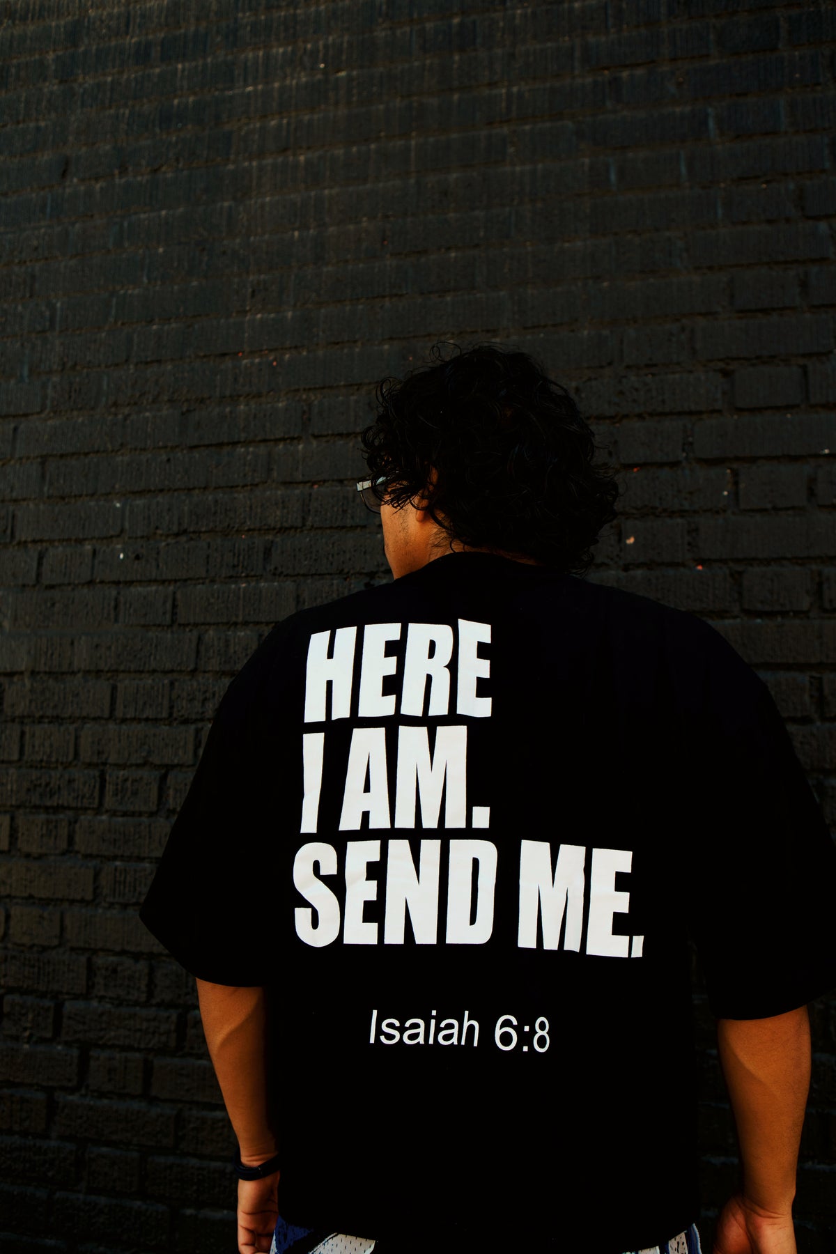 HERE I AM, SEND ME! - BLACK BOXY CROPPED T-SHIRT